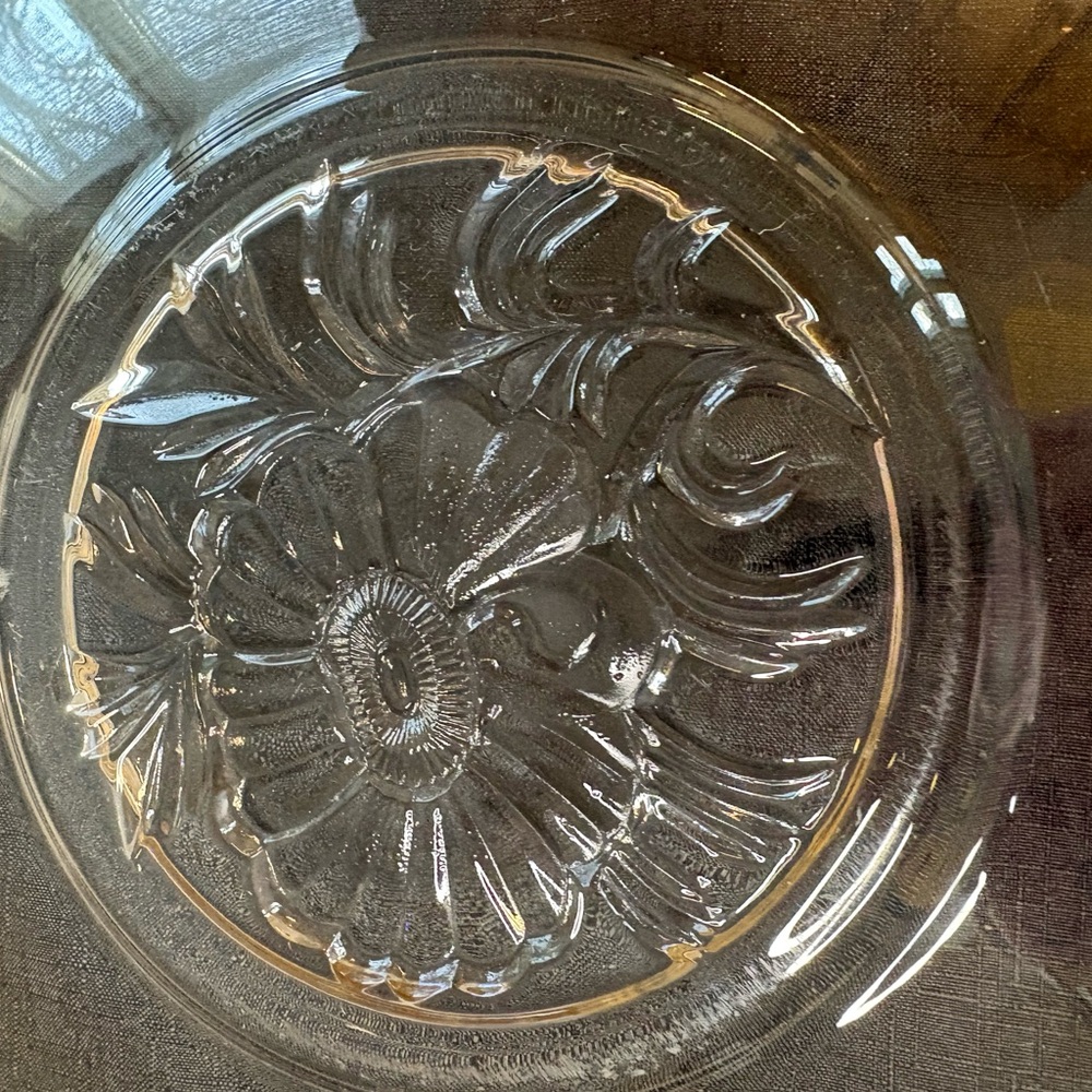 Vintage Gailstyn”It’s Dilly” Glass Serving Bowl With 22K Gold - Trimmed Rim - Picture 7 of 9